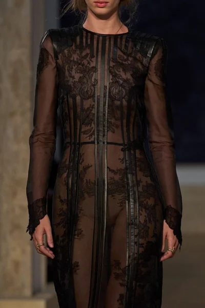Look 166